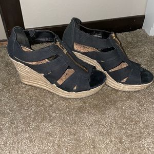 Women’s wedge heels
